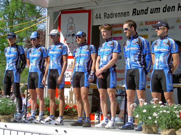 Henninger_Turm-2005-NAVIGATORS INSU - CYCLING TEAM